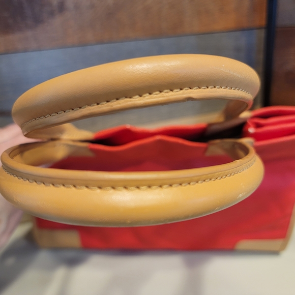 Tory Burch Red and Tan Vegan Leather Ella Tote Bag with Signature Medallion - Picture 9 of 12